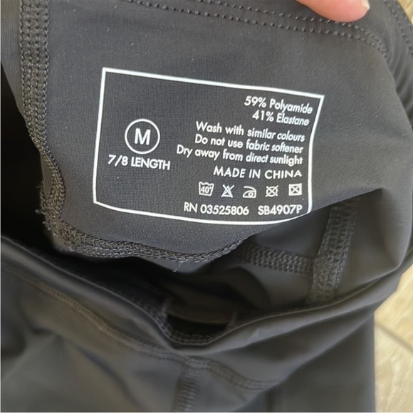 Sweaty Betty Zero Gravity High-Waisted 7/8 Leggings- Black - Picture 10 of 13